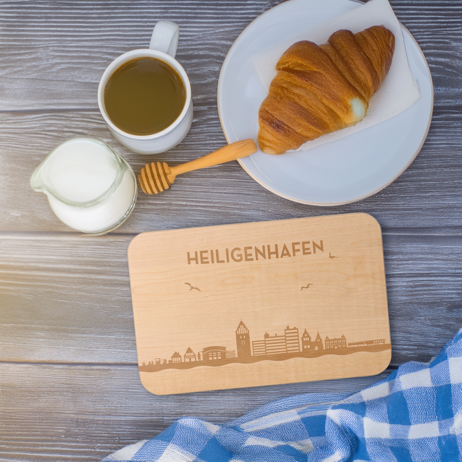 Frühstücksbrett Skyline Heiligenhafen Essen, Brot