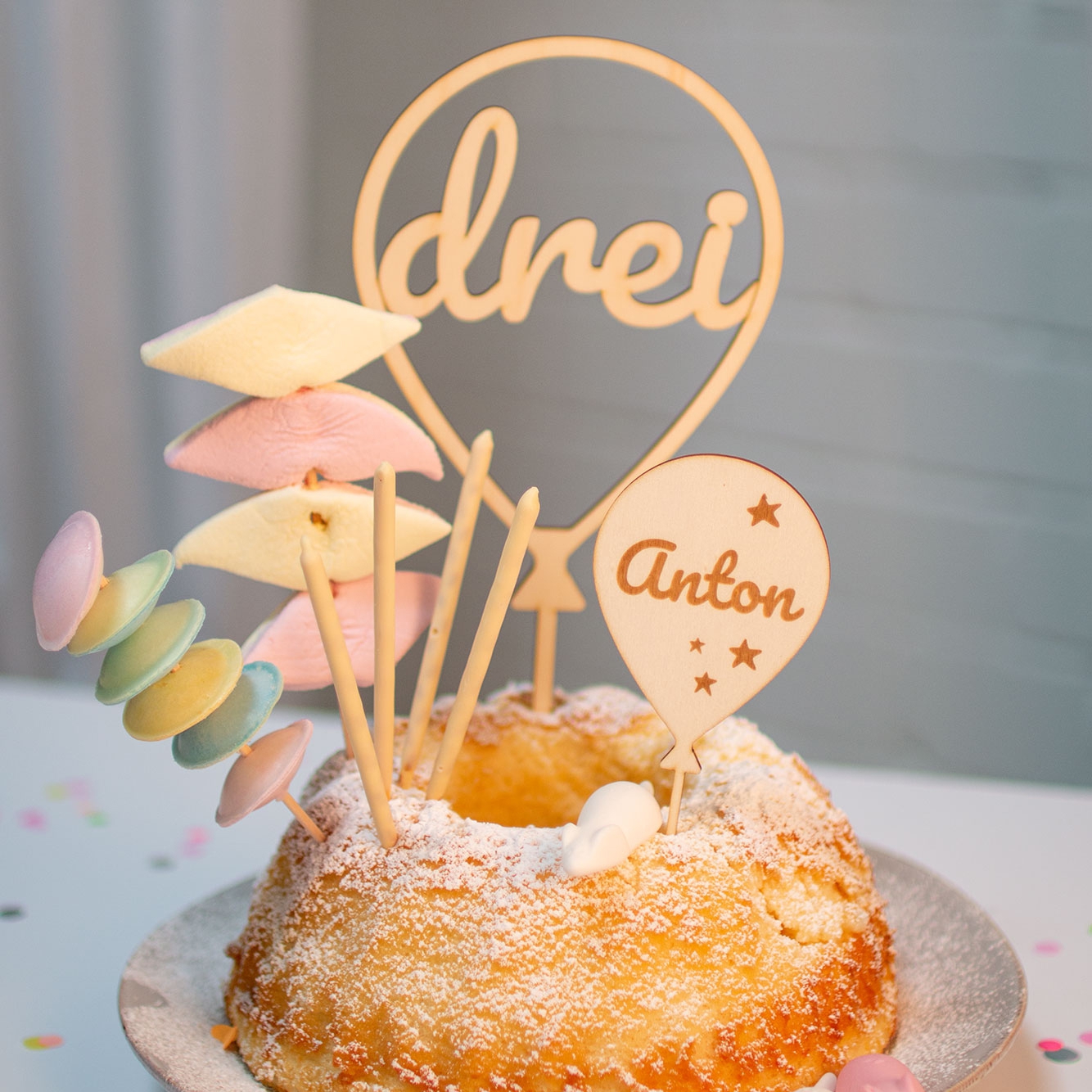 Cake Topper Ballon mit Sternen Zahl 3