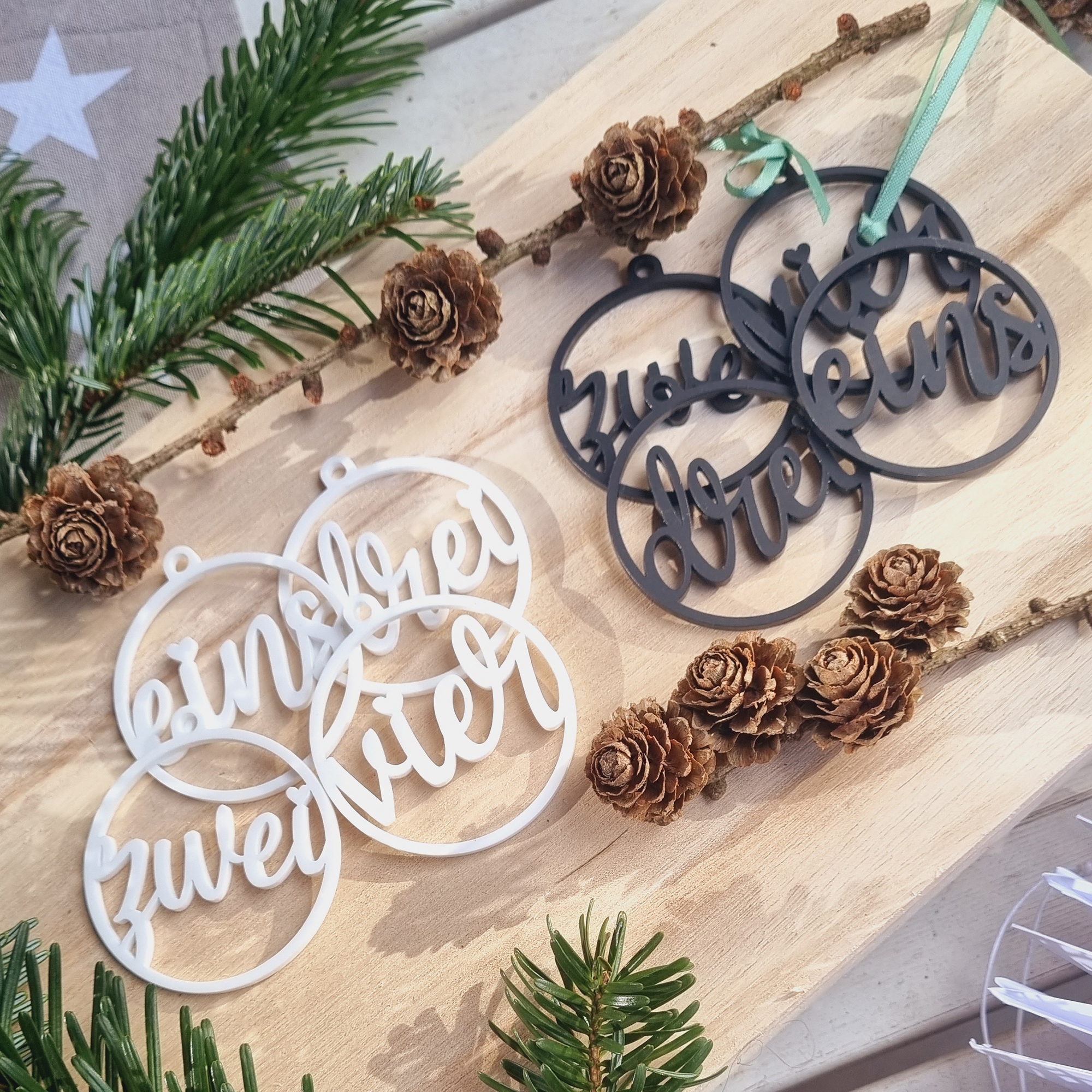 Adventskranz Anhänger Zahlen Rund Weiß Adventskranz Anhänger Zahlen Rund Weiß