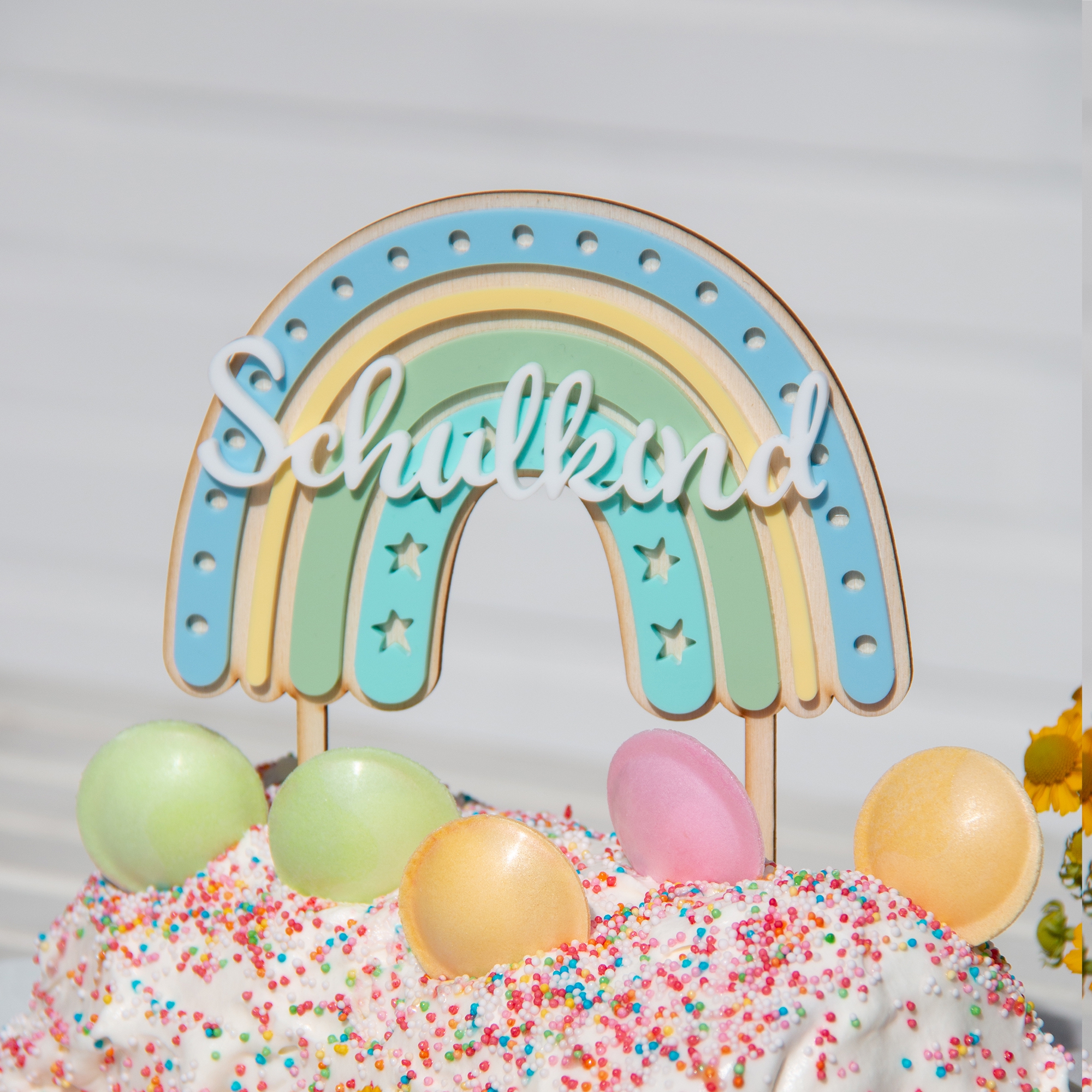 Cake Topper "Schulkind" Regenbogen mit Sternen Cake Topper "Schulkind" Regenbogen mit Sternen