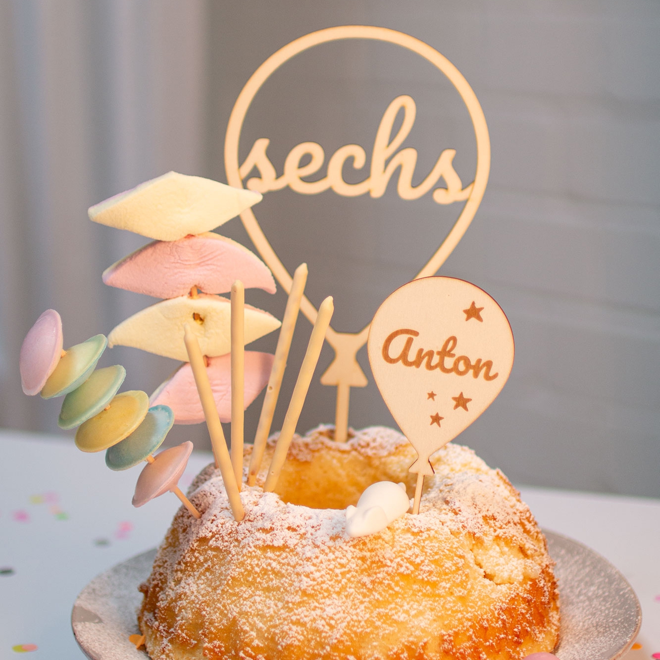 Cake Topper Ballon mit Sternen Zahl 6 Cake Topper Ballon mit Sternen Zahl 6