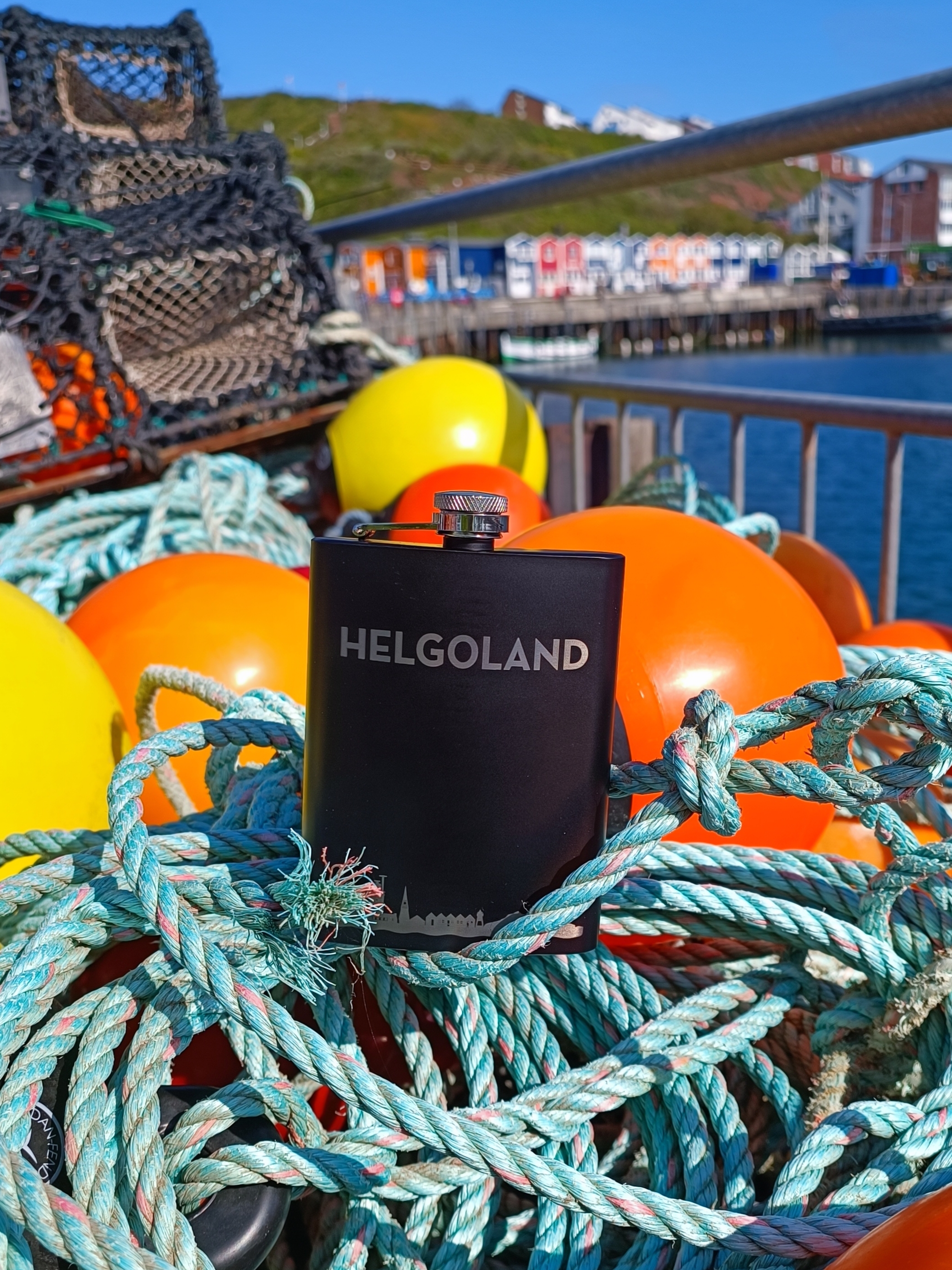 Flachmann Skyline Helgoland Seil, Wasser, Uferpromenade